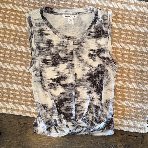 ATHLETA Breezy Twist Tank Black & White Like New Size Small - Picture 2 of 6